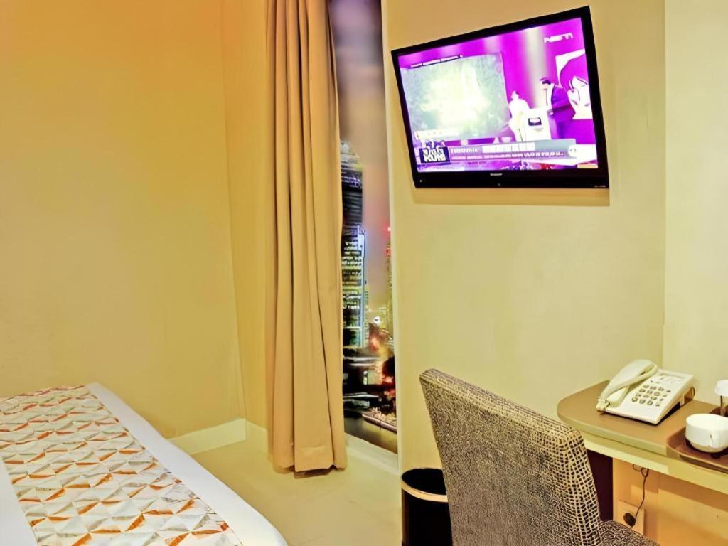 เคลย์โฮเต็ล จาการ์ตา Hotel ภายนอก รูปภาพ